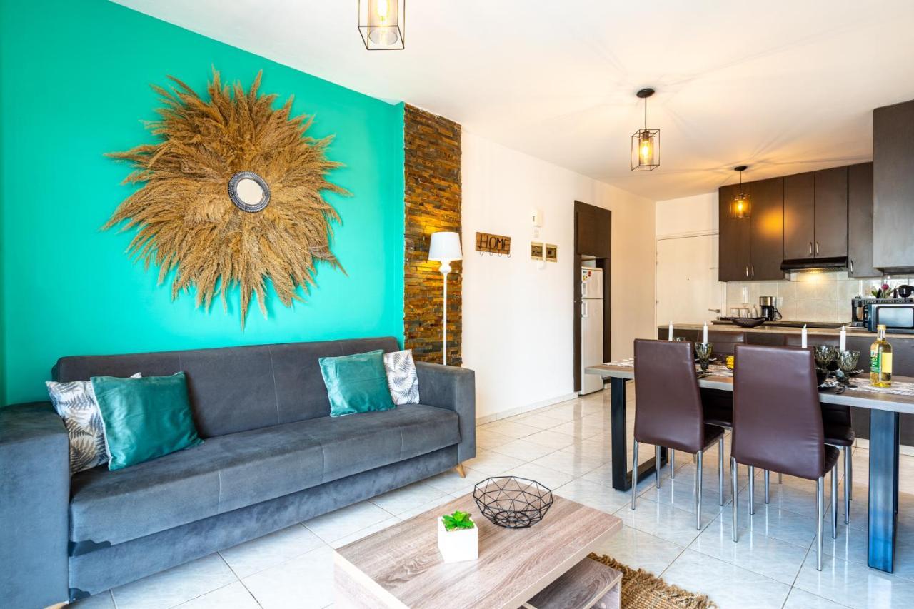 Araminta 2-Bedroom Apartment In Larnaca Eksteriør billede