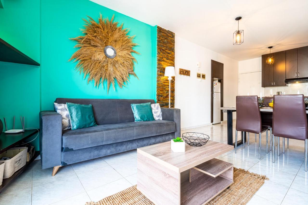Araminta 2-Bedroom Apartment In Larnaca Eksteriør billede